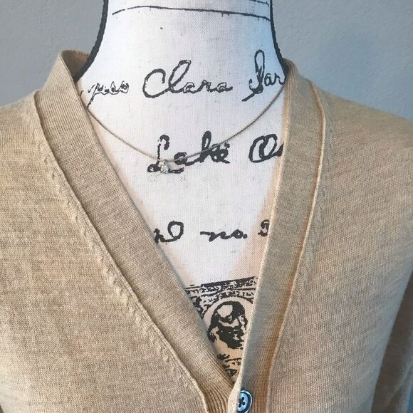 Club Monaco 100% wool Italian yarn tan cardigan - Picture 7 of 7